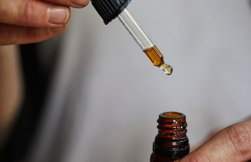The Uses of CBD Oil And Its Intoxicating Effects