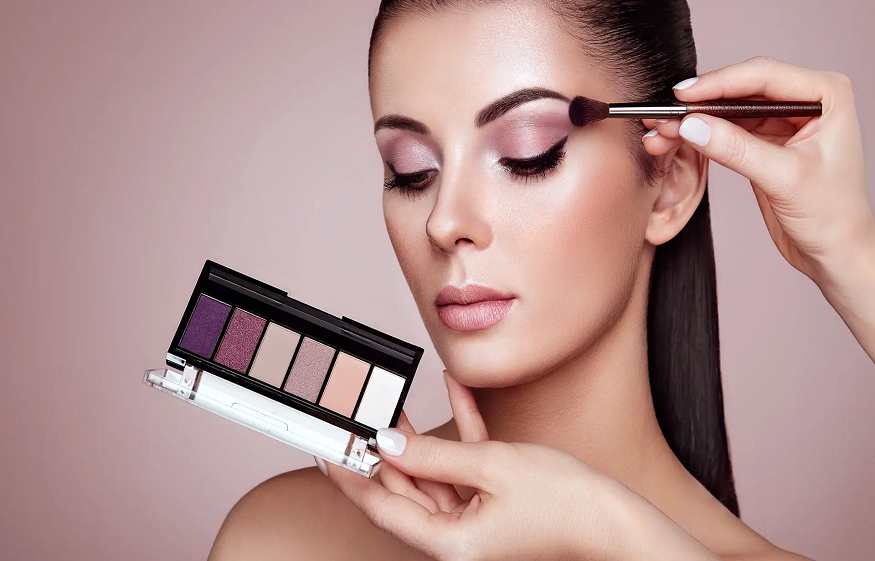 Party Makeup Looks: Step-by-Step Guide For A Long-Lasting Glamorous Finish